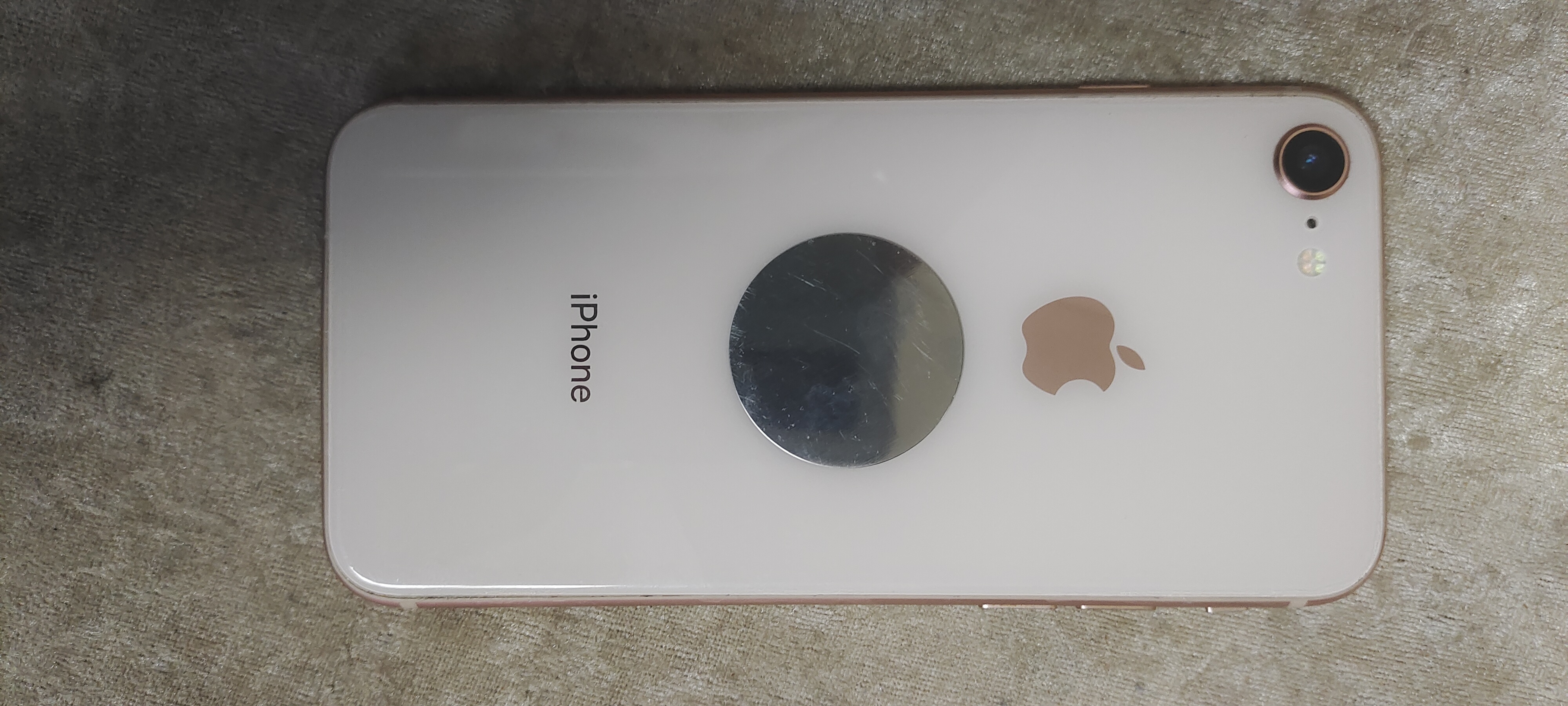 出售备用机iphone 8 苹果8 玫瑰金 64g 成色新,有需要联系13580019195